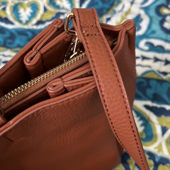 LAST CHANCE! Urban Expressions Bag! - Picture 8 of 13